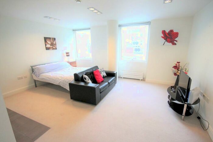 Studio To Rent In One Park West, Liverpool, L1