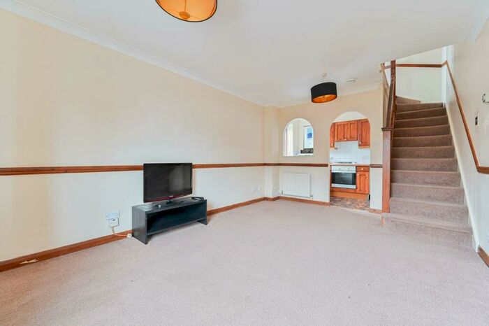 1 Bedroom Semi-Detached House To Rent In Salisbury Road, Bromley Common, Bromley, BR2