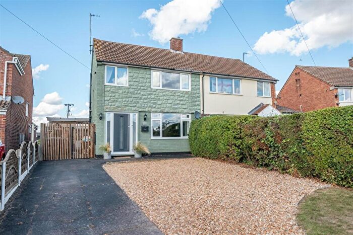 3 Bedroom Semi-Detached House For Sale In Woodland Drive, Bromham, Bedford, MK43