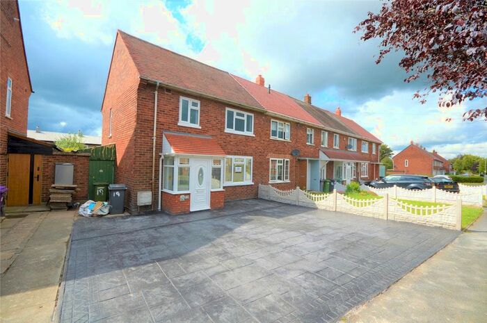 3 Bedroom End Of Terrace House To Rent In Egerton Road, Wolverhampton, West Midlands, WV10