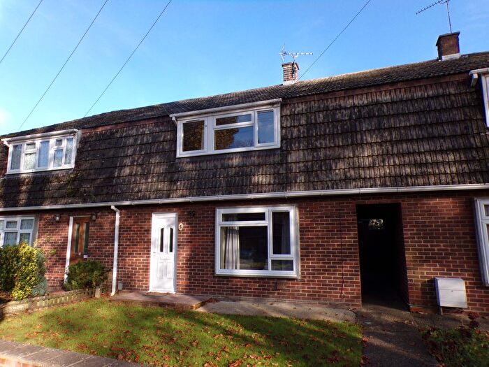 3 Bedroom Property To Rent In Hollman Drive, Romsey, SO51