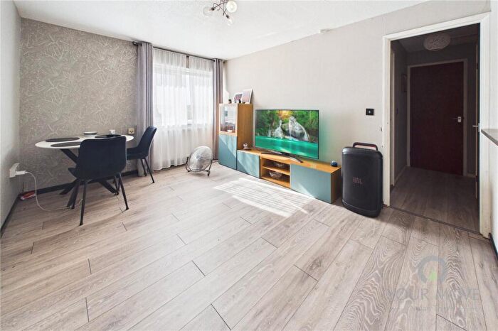 1 Bedroom Flat For Sale In St. Barnabas House, Lower Harding Street, Northampton, Northamptonshire, NN1