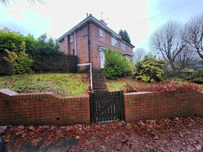 3 Bedroom Semi-Detached House To Rent In Limes Road, Dudley, DY1