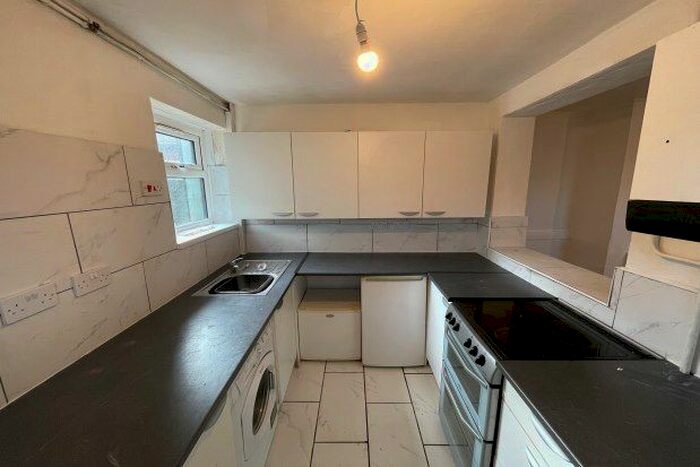 2 Bedroom Property To Rent In Cannock Road, Cannock, WS11