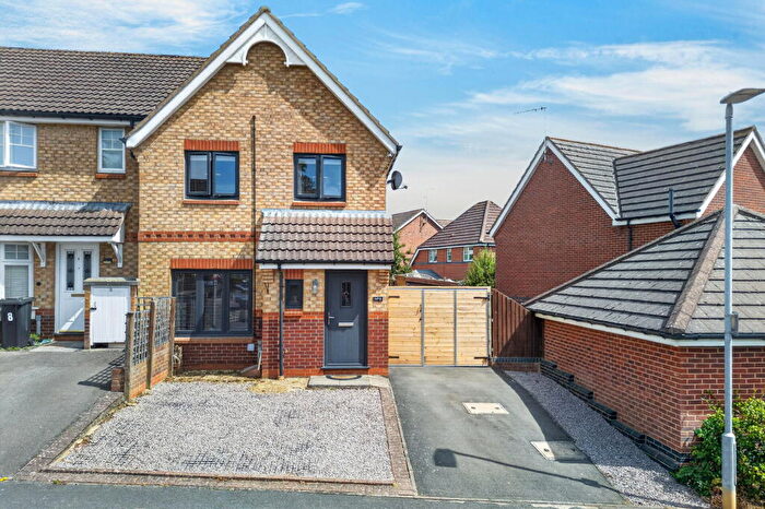 3 Bedroom House For Sale In Tymecrosse Gardens, Market Harborough, LE16