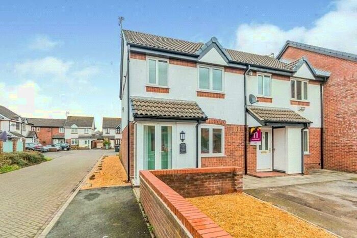 3 Bedroom Semi-Detached House To Rent In Davenham Way, Middlewich, Cheshire, CW10