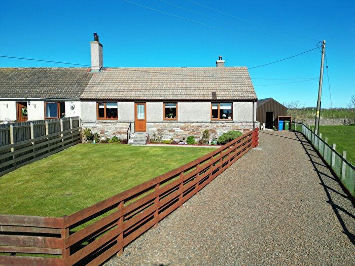 2 Bedroom Semi-detached Bungalow For Sale In Bardnaclavan Place, Thurso, KW14