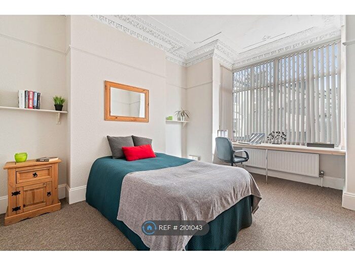 8 Bedroom Semi-Detached House To Rent In Allendale Road, Plymouth, PL4