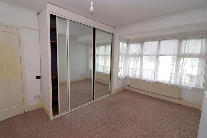 3 Bedroom End Of Terrace House For Sale In Broadfield Road, Barnstaple, EX32