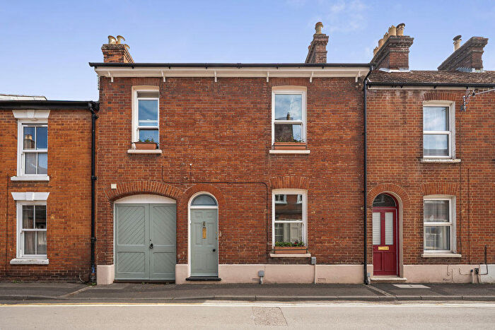 5 Bedroom Terraced House For Sale In St. Edmunds Church Street, Salisbury ***City Centre***, SP1