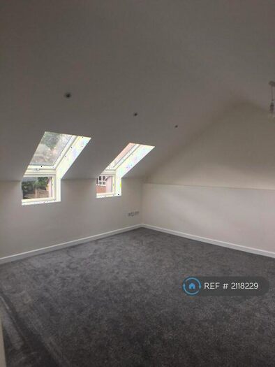 1 Bedroom Flat To Rent In Fore Street, London, N9