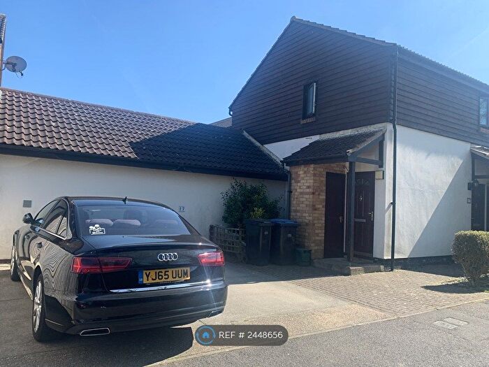 1 Bedroom Flat To Rent In Archers, Harlow, CM19