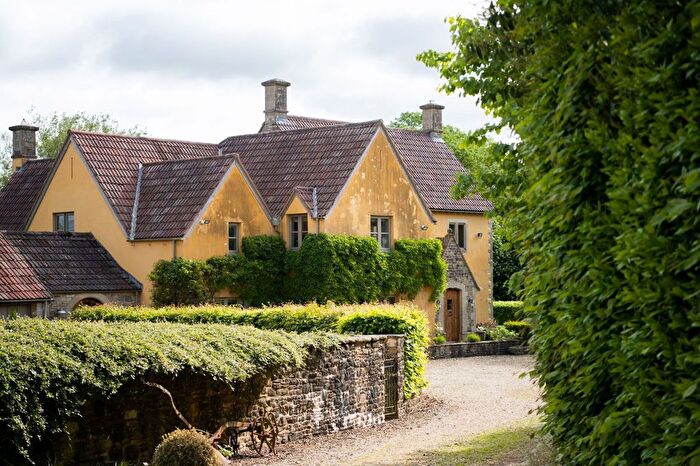 6 Bedroom Country House For Sale In Mill Farm, Horton, South Gloucestershire, BS37