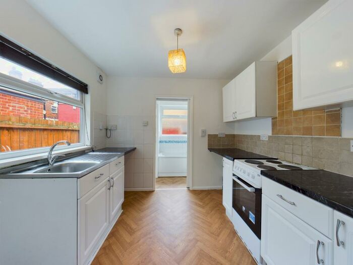 3 Bedroom Terraced House To Rent In Rosebery Street, Albert Avenue, HU3