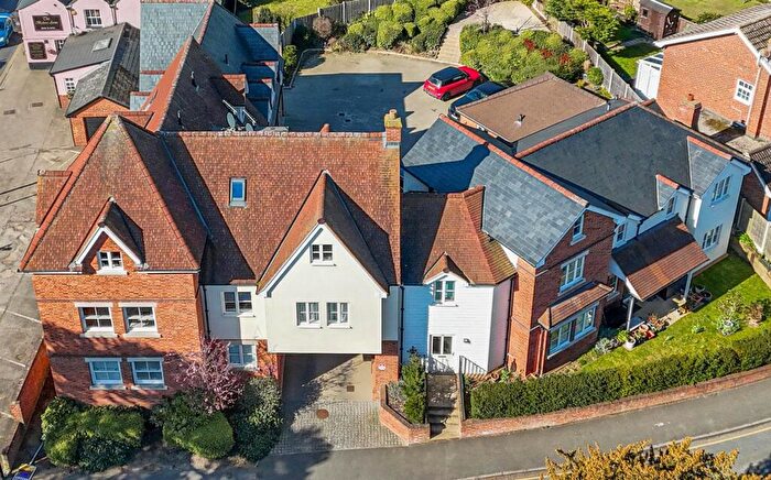 2 Bedroom Apartment For Sale In Butts Lane, Danbury, CM3