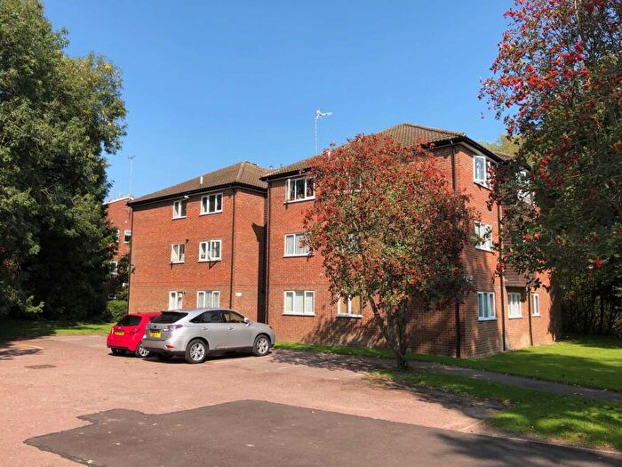 2 Bedroom Apartment To Rent In St Johns Well Court, St. Johns Well Lane, HP4