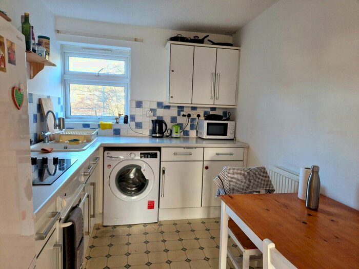 1 Bedroom Flat To Rent In Abbotsbury Heights, Canterbury, CT2