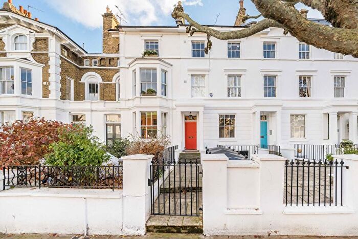 1 Bedroom Flat To Rent In Regents Park Road, London, NW1