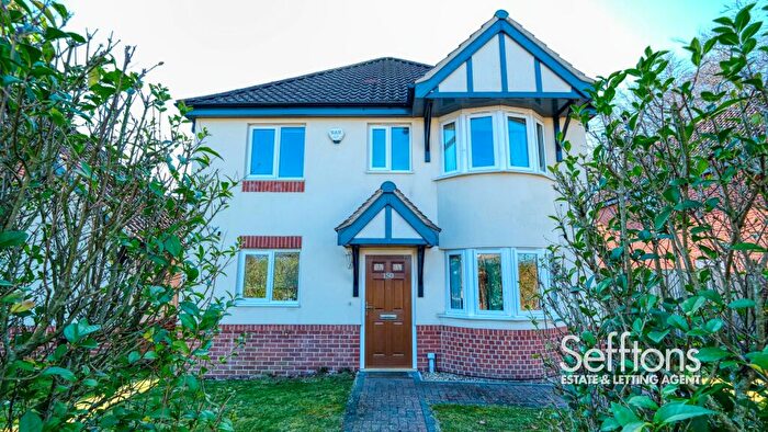 4 Bedroom Detached House For Sale In Plumstead Road East, Norwich, Norfolk, NR7