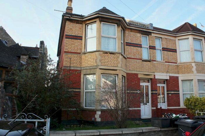 5 Bedroom Semi-Detached House To Rent In Brynland Avenue, Bishopston, Bristol BS7