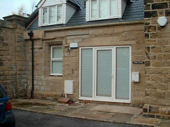 2 Bedroom Cottage To Rent In Stable Cottage, Greenhill Lane, Leeds, LS12