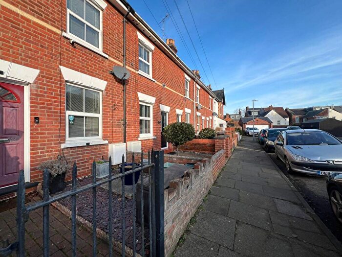 2 Bedroom Detached House To Rent In Wickham Road, Colchester, CO3