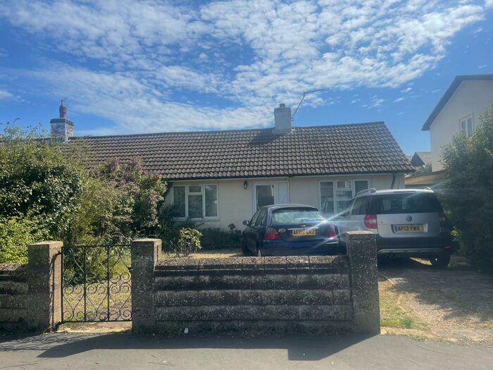 2 Bedroom Bungalow To Rent In Bishops Road, Trumpington, Cambridge, CB2