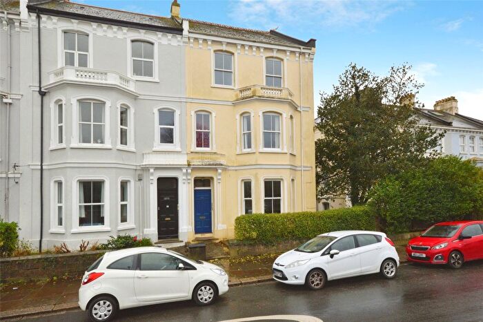 2 Bedroom Flat For Sale In Stuart Road, Plymouth, Devon, PL1