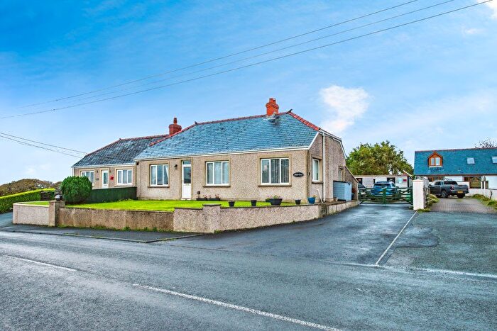 2 Bedroom Semi Detached Bungalow For Sale In Hillcrest, Haverfordwest, SA62