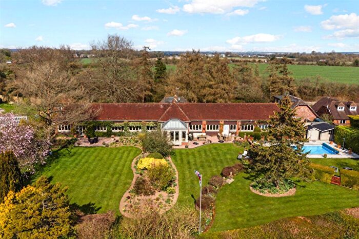 5 Bedroom Detached House For Sale In The Limes, Amport, Andover, Hampshire, SP11