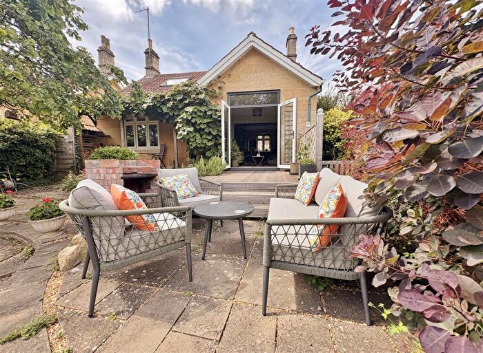 3 Bedroom Detached House For Sale In Winsley Road, Bradford-On-Avon, BA15
