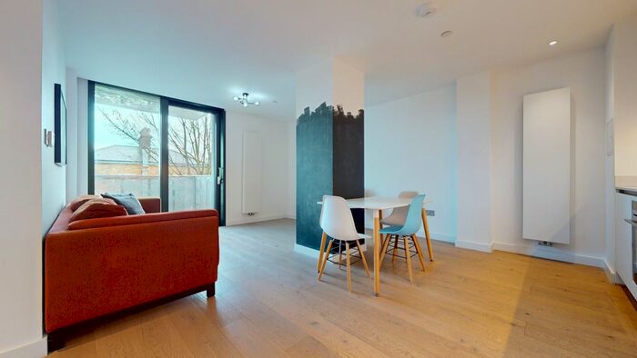 1 Bedroom Flat To Rent In Highgate Hill, London, N19