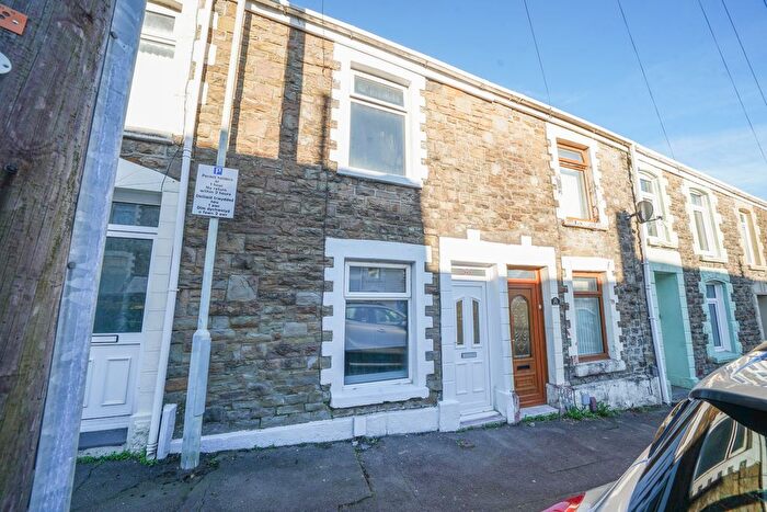 2 Bedroom Terraced House For Sale In Sydney Street, Swansea, SA5