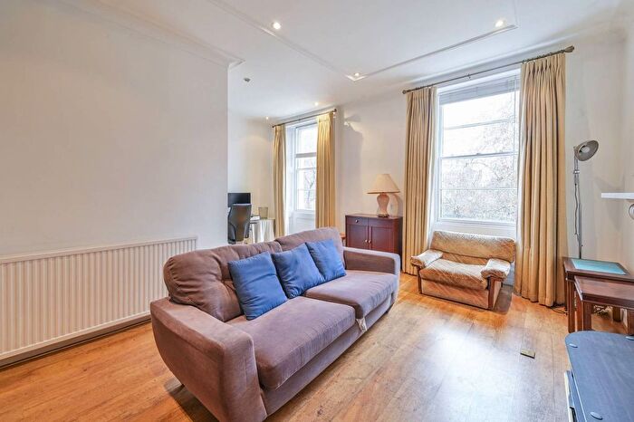 1 Bedroom Flat For Sale In St Georges Square, , Pimlico, London, SW1