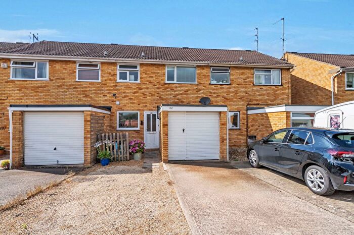 3 Bedroom Terraced House For Sale In Windyridge Gardens, Cheltenham, GL50