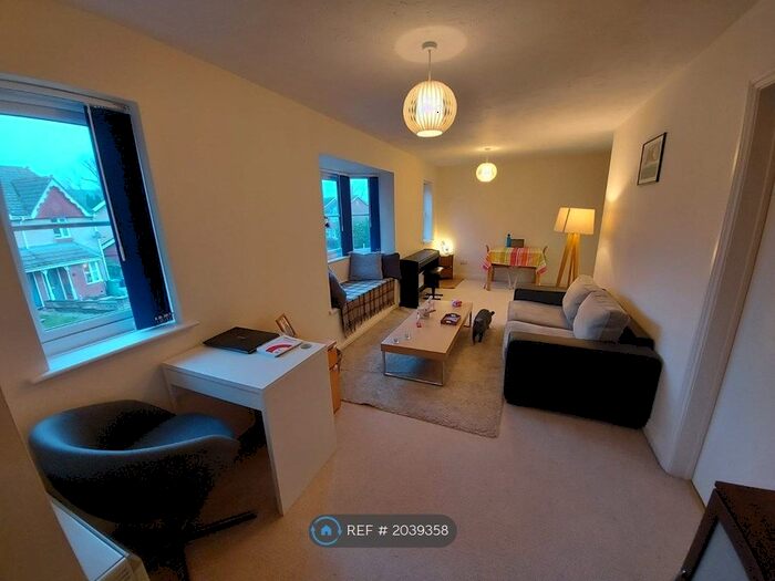 1 Bedroom Flat To Rent In Demesne Furze, Headington, Oxford, OX3