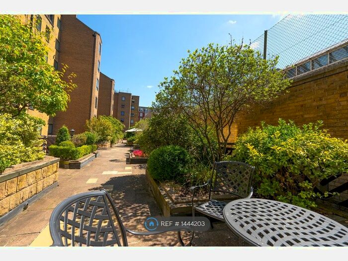 1 Bedroom Flat To Rent In Macready House, London, W1H