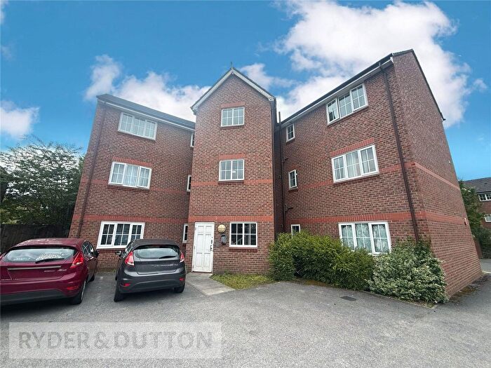 2 Bedroom Flat To Rent In Slack Road, Manchester, Greater Manchester, M9