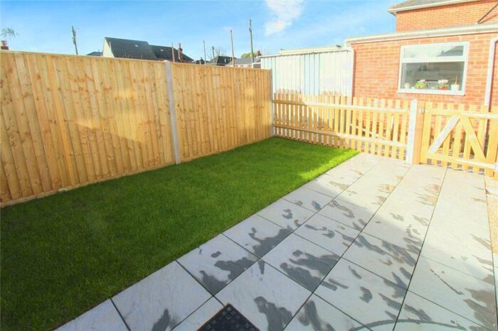 2 Bedroom Semi-Detached House For Sale In Junction Road, Totton, Southampton, Hampshire, SO40