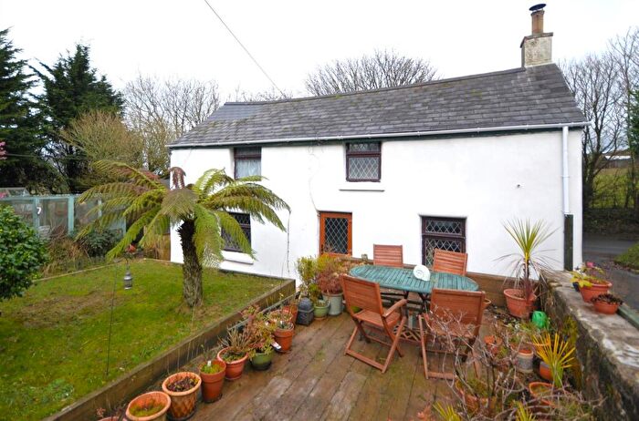 2 Bedroom Detached House For Sale In Long Lane, High Street, St. Austell, PL26
