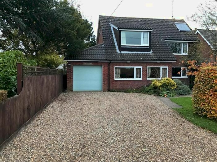 4 Bedroom Detached House For Sale In Cherry Tree Road, Plumstead, Norwich NR11