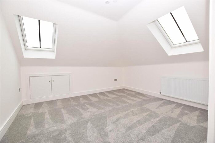 2 Bedroom Flat To Rent In Newfoundland Circus, Bristol, BS2