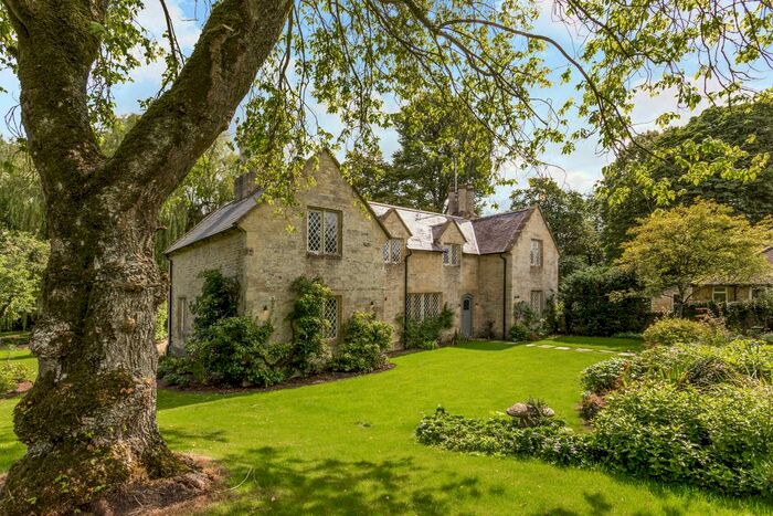 5 Bedroom Detached House To Rent In Swinbrook, Burford, OX18