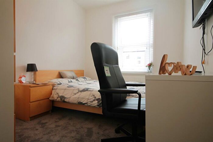 8 Bedroom Terraced House To Rent In Sunbury Avenue, Jesmond, NE2