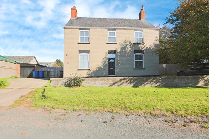 5 Bedroom Detached House For Sale In Kilnhouse Lane, Tunstall, Hull, HU12