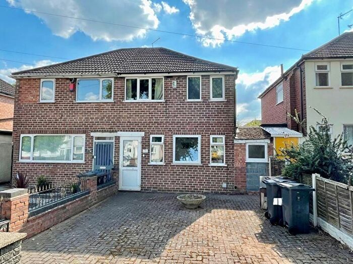 2 Bedroom Semi-Detached House To Rent In Birdbrook Road, Great Barr, Birmingham, B44