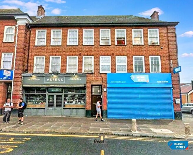 2 Bedroom Flat To Rent In Watling Avenue, Burnt Oak, HA8