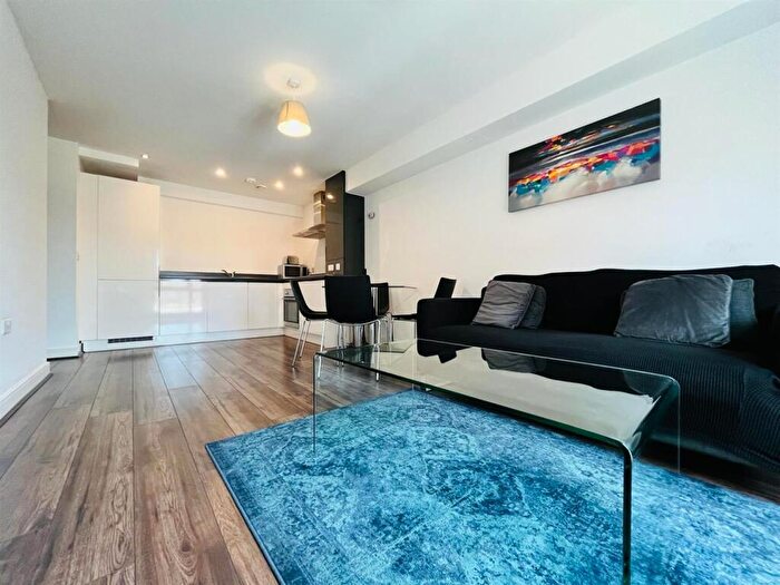 2 Bedroom Apartment To Rent In Fabrick Square, Lombard Street, Birmingham, B12