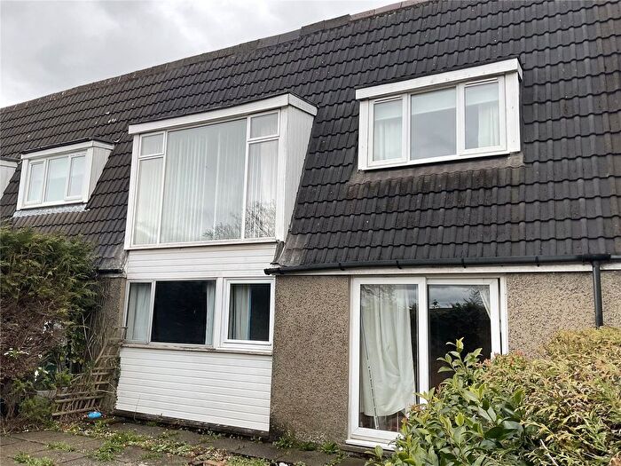 3 Bedroom Terraced House For Sale In Mcgregor Road, Cumbernauld, Glasgow, North Lanarkshire, G67