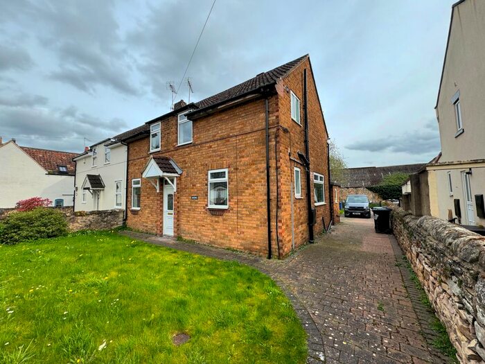 3 Bedroom Semi-Detached House To Rent In High Street, Campsall, Doncaster, DN6